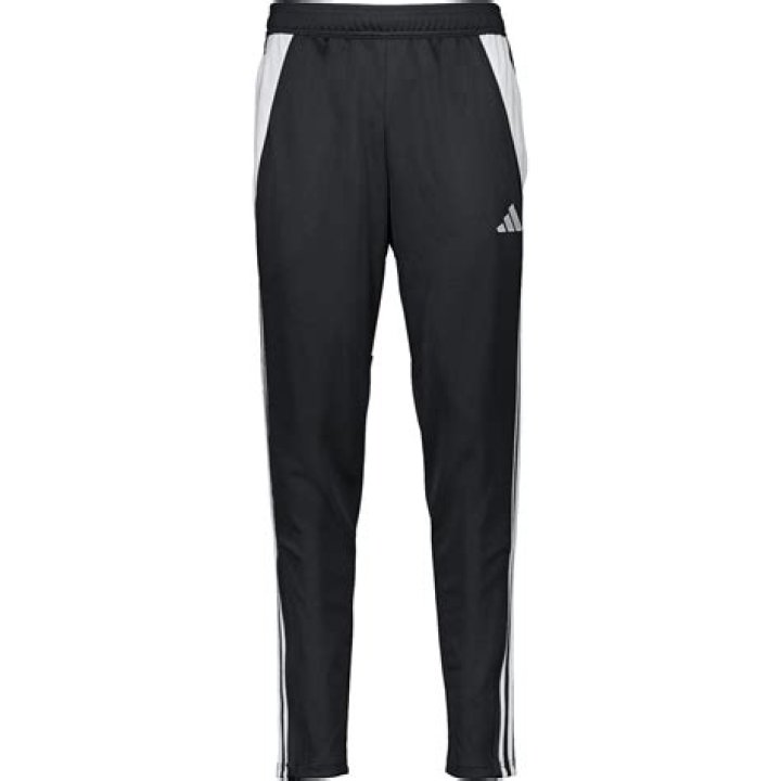 Andre Gray Parents, Mother Joanna And Father - News