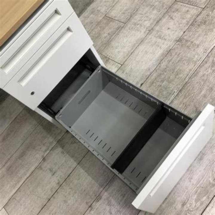 Unveiling Ryan Howard's Net Worth: How Much Has The Big Piece Amassed from Baseball? - SarkariResult