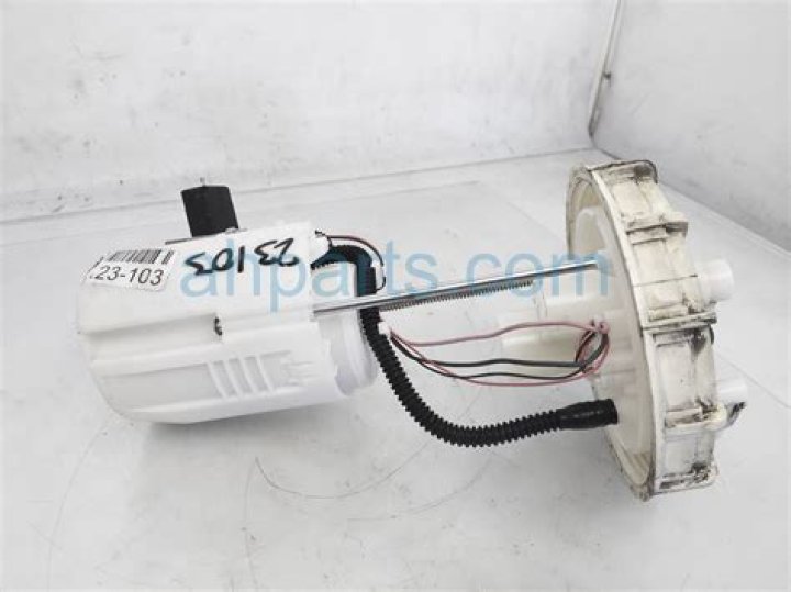 Bryce Harper: An Insight into His Relationship with Kayla Harper - SarkariResult