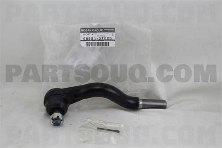 Who are Christian Laettner Parents? - Family & Biography Details - SarkariResult