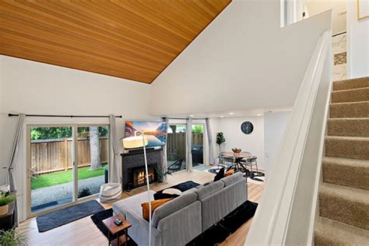 Is McAlister's Deli Open On Thanksgiving - SarkariResult