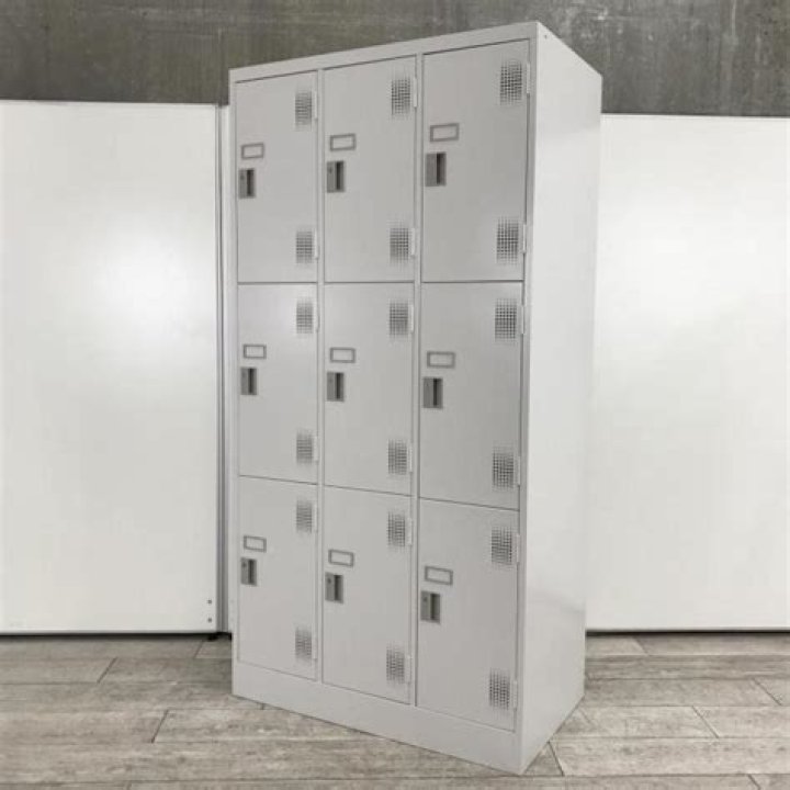 Booker T. Jones's Wife: Exploring the Life of Nanine Warhurst, Partner to Booker T. Jones - SarkariResult