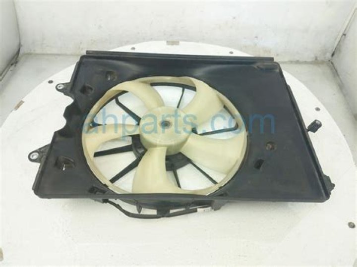 Is Amy Robach Currently Married? Who is Amy Robach's Spouse, and Who is T.J. Holmes? - SarkariResult