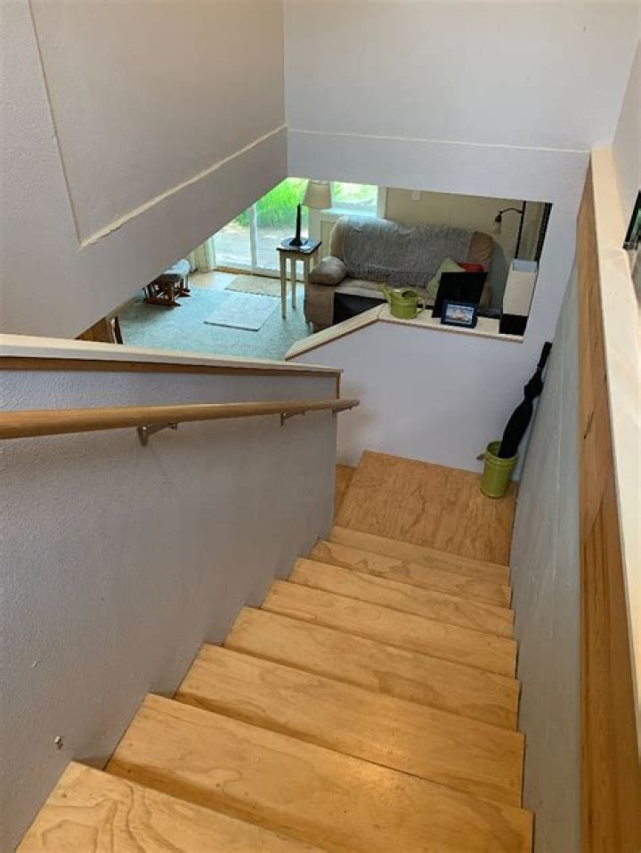 How To Fix Attachments Not Showing In Outlook? Why Is My Outlook Not Showing Attachments? Microsoft Outlook Overview And More - SarkariResult