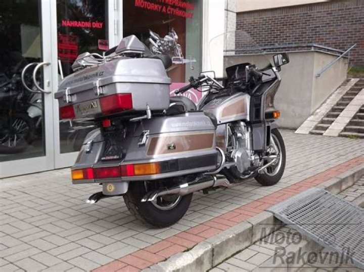 Javier Eduardo Lopez Net Worth: Career, Family, Age, Income, Wiki, Bio, All You Need to Know - SarkariResult