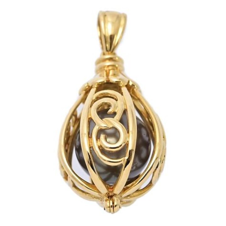 Who Is Ronald Araujo's Wife? Know All About Abigail Olivera - SarkariResult