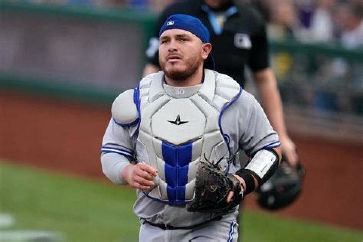 Alejandro Villanueva Contract, Salary, Net Worth, Age, Height, Weight, PFF, Jersey, College