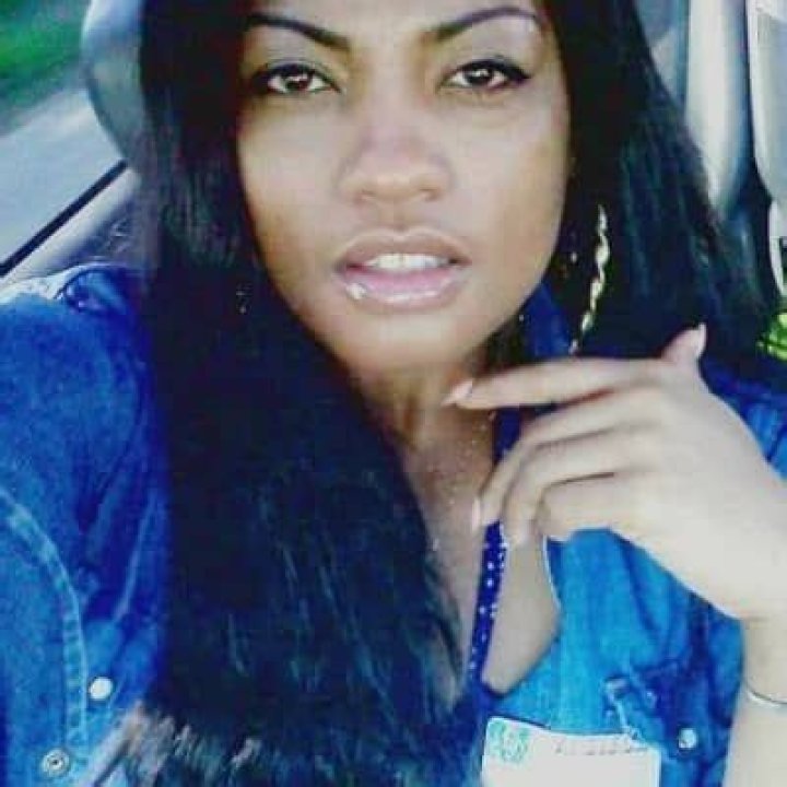 Alysia Rogers Net Worth