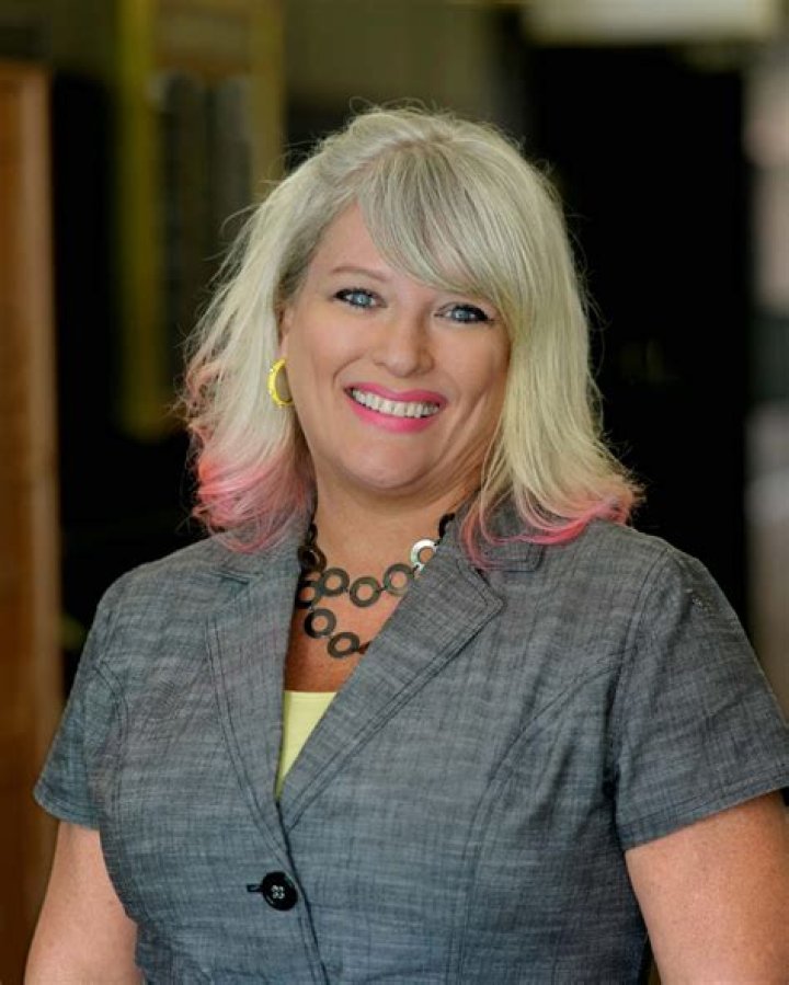 Amy Toliver Net Worth