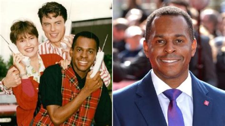 
Andi Peters Sexuality: Is He Gay? Partner Family And Net Worth 