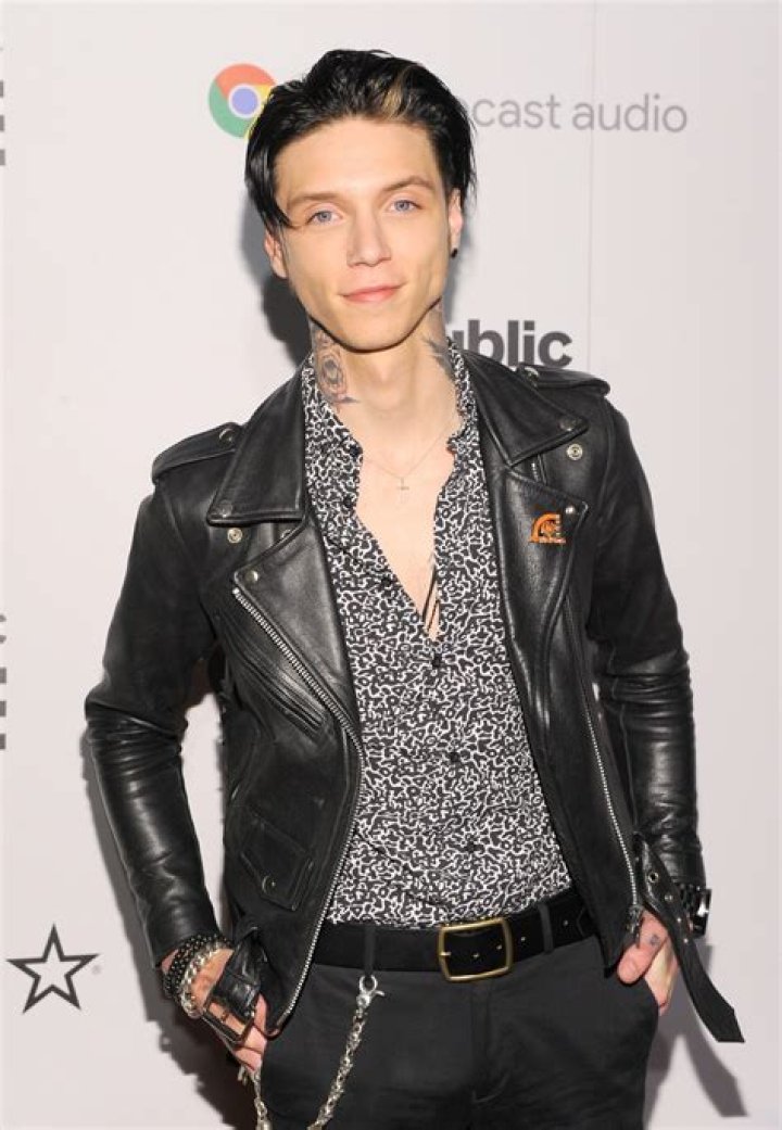 Andy Biersack Height, Weight, Net Worth, Age, Birthday, Wikipedia, Who, Nationality, Biography
