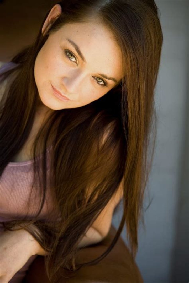 Anna Mae Wills Net Worth