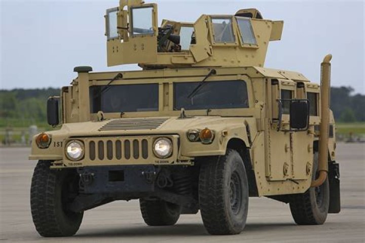Are humvees still made