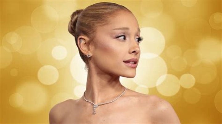 Ariana Gradow Net Worth