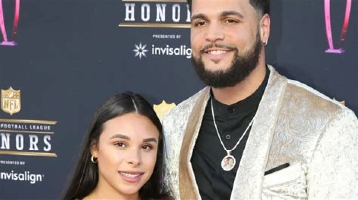 Ashli Dotson: Everything To Know About Mike Evans Wife