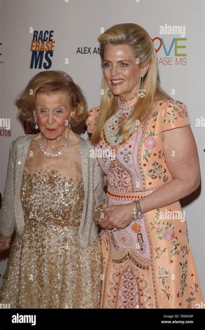 Barbara Davis Net Worth