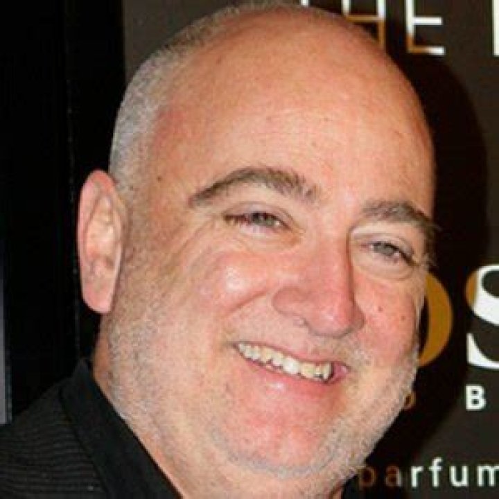 Bill Plaschke Net Worth