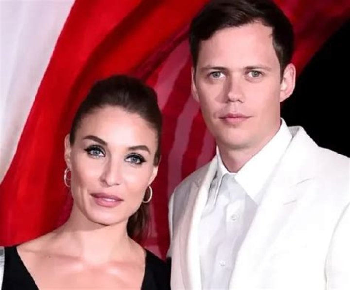 
Bill Skarsgard Height, Weight, Net Worth, Age, Birthday, Wikipedia, Who, Nationality, Biography 