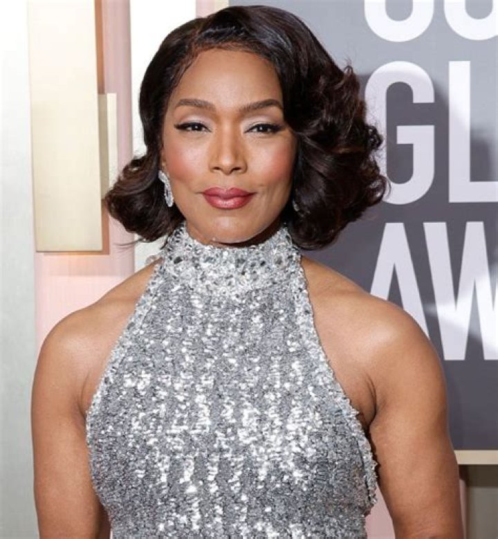 Bob Bassett Net Worth