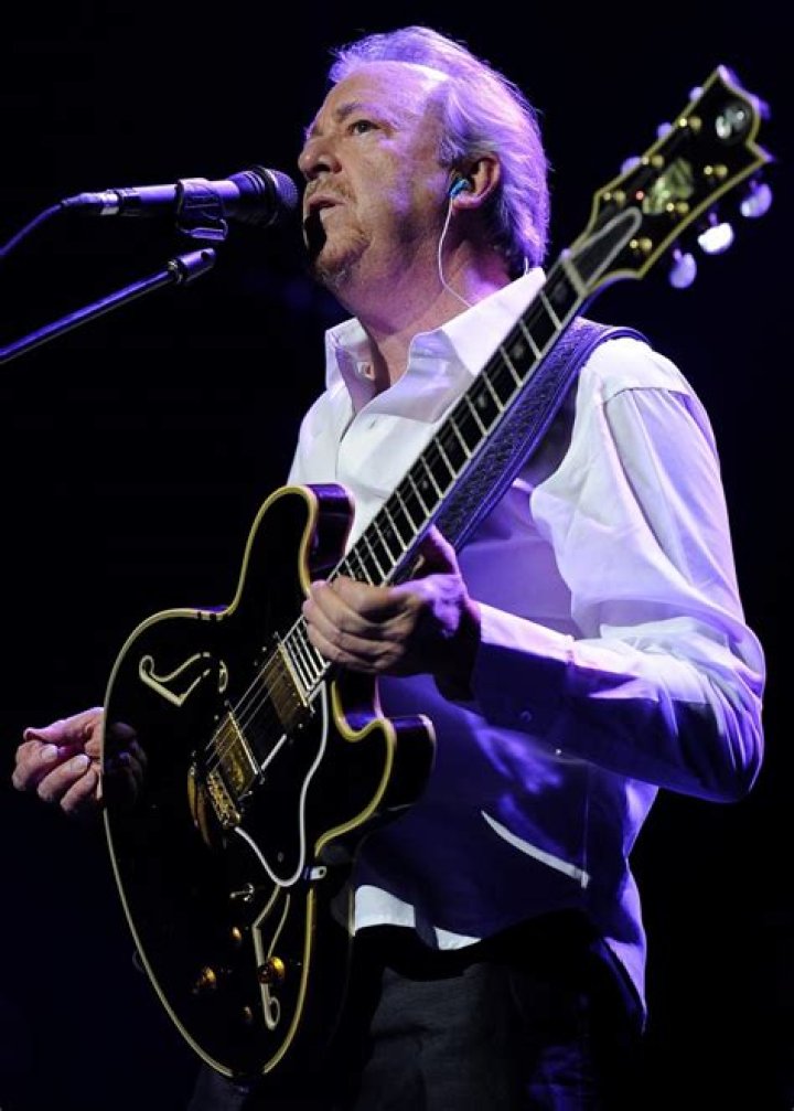 Boz Scaggs Net Worth