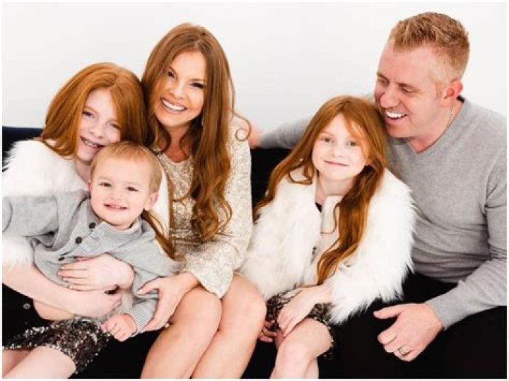 Brandi Redmond Husband, Net Worth, Wiki, Parents, Baby, College