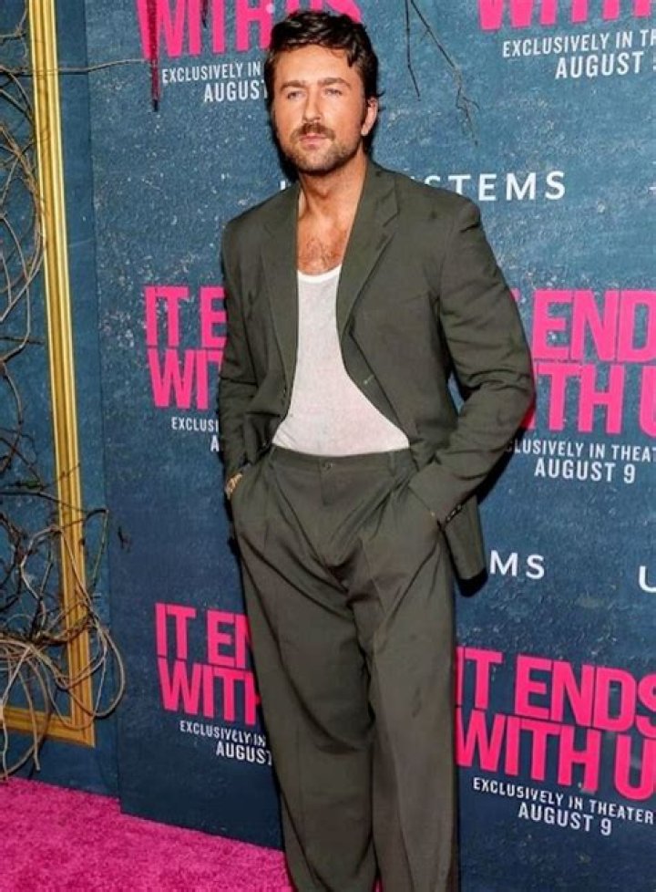 Brandon Tyler Sklenar Net Worth