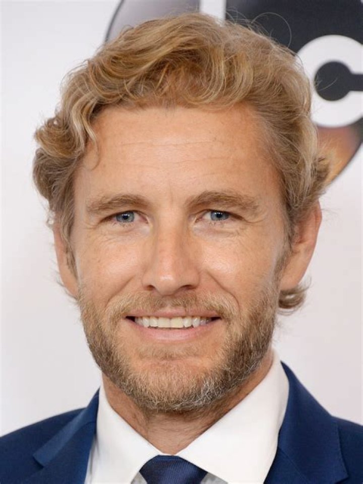 
Brett Tucker Height, Weight, Net Worth, Age, Birthday, Wikipedia, Who, Nationality, Biography 