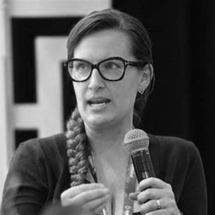 Breven Angaelica Warren Net Worth