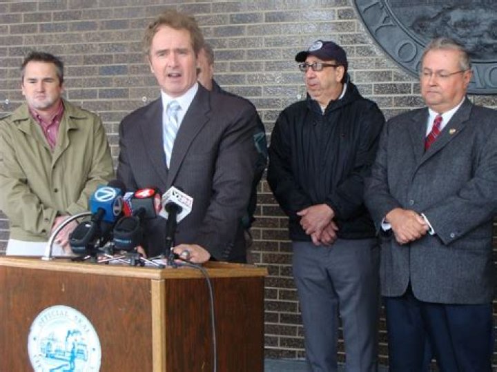 Brian Higgins Net Worth