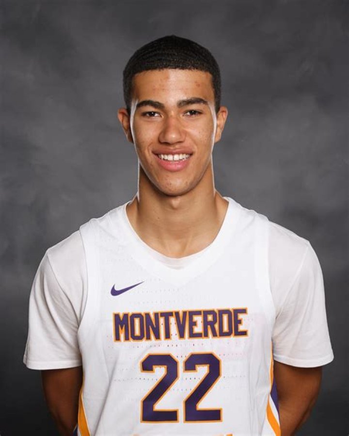 
Caleb Houstan Height, Weight, Net Worth, Age, Birthday, Wikipedia, Who, Nationality, Biography 