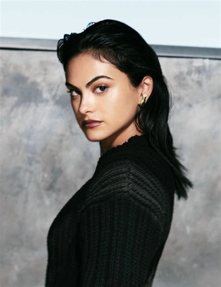 Camila Mendes Height, Age, Wiki, Biography, Boyfriend, Net Worth