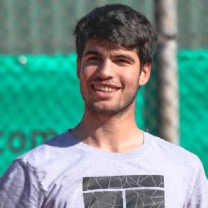 Carlos Alcaraz Bio – Facts, Ranking, Net Worth, Girlfriend, Family