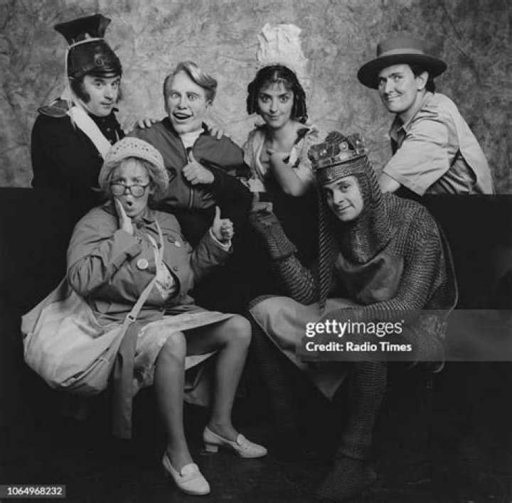 Caroline Leddy Net Worth