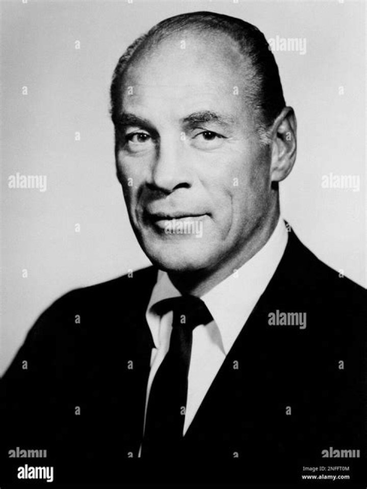 Carroll Rosenbloom Net Worth