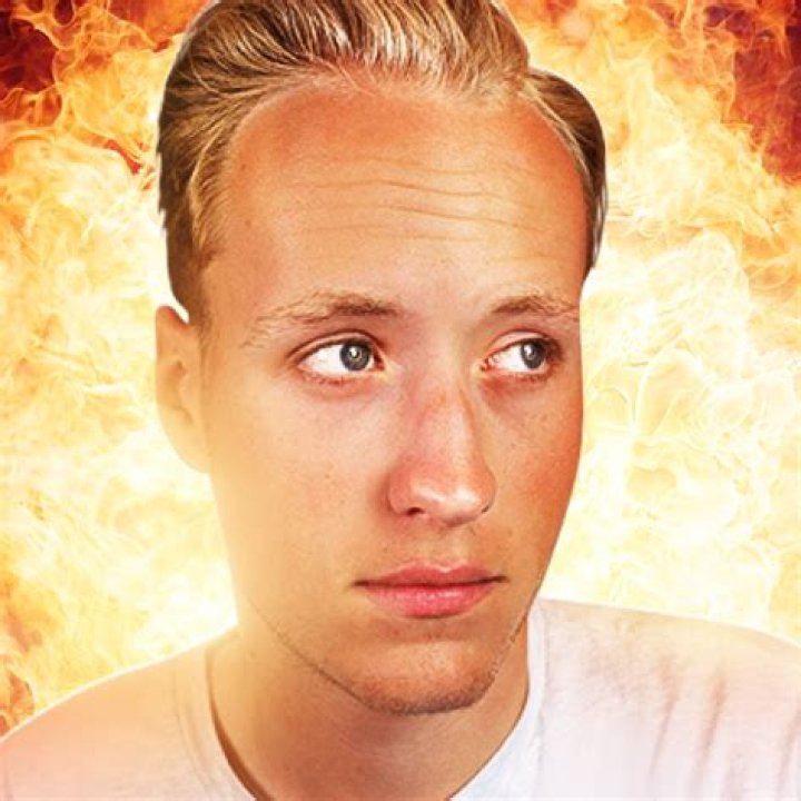 Chris J. Milo Net Worth