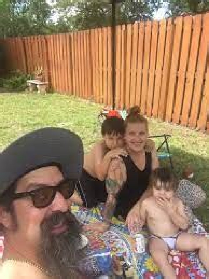 Christie Ashenoff Net Worth