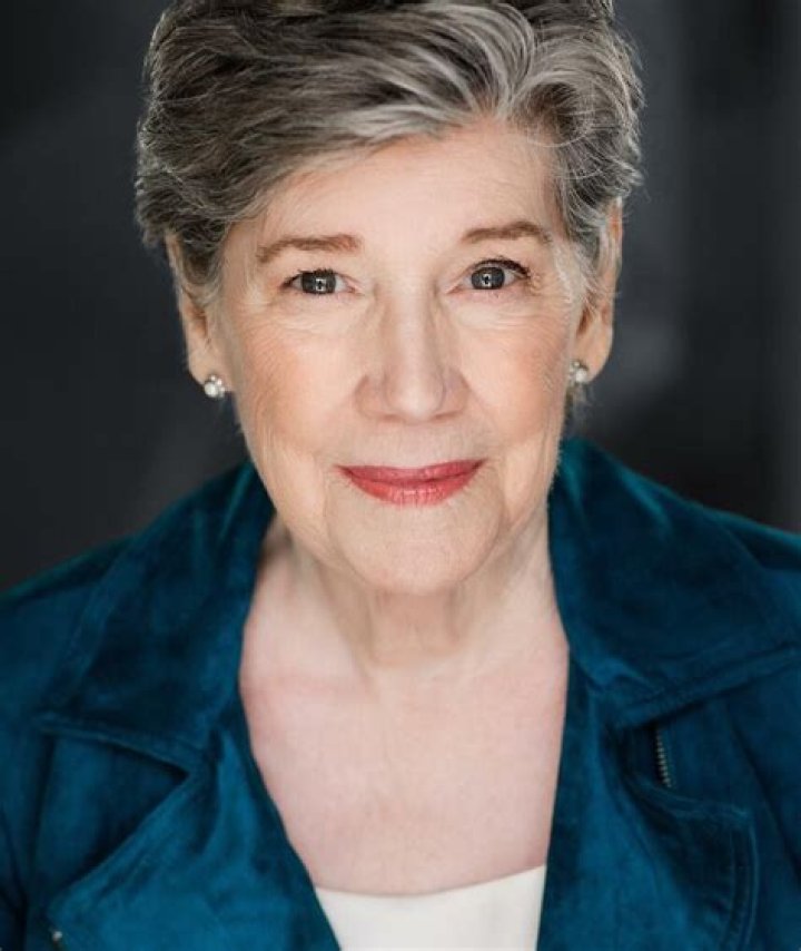 Cindy Karr Height, Weight, Net Worth, Age, Birthday, Wikipedia, Who, Nationality, Biography