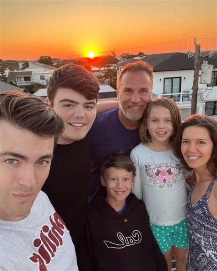 Craig Shoemaker Height, Weight, Net Worth, Age, Birthday, Wikipedia, Who, Instagram, Biography