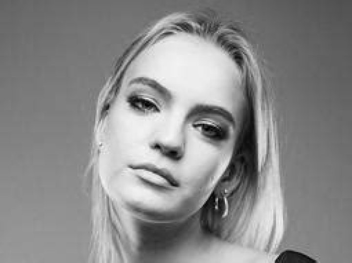 
Dasha Navalnaya Height, Weight, Net Worth, Age, Birthday, Wikipedia, Who, Nationality, Biography 