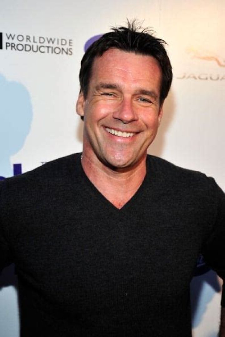 David James Elliott Net Worth