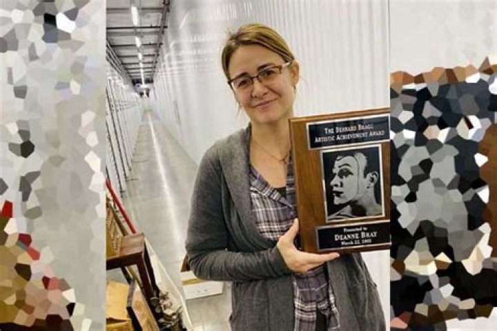 Deanne Bray Net Worth