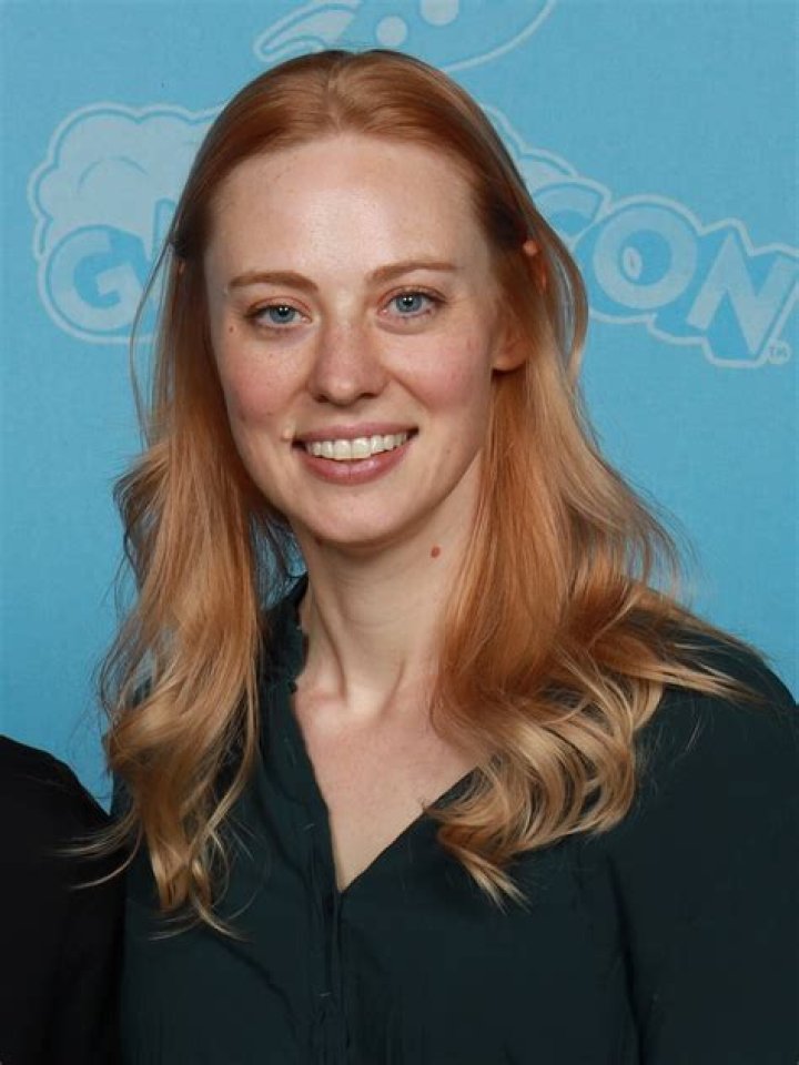 Deborah Ann Woll Bio, Wiki, Age, Height, Spouse, Net Worth, True Blood, D&D, and Movies