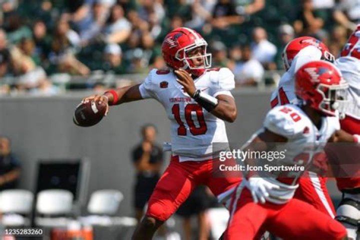 Demeatric Crenshaw – Everything You Need To Know About The Youngstown State Quarterback