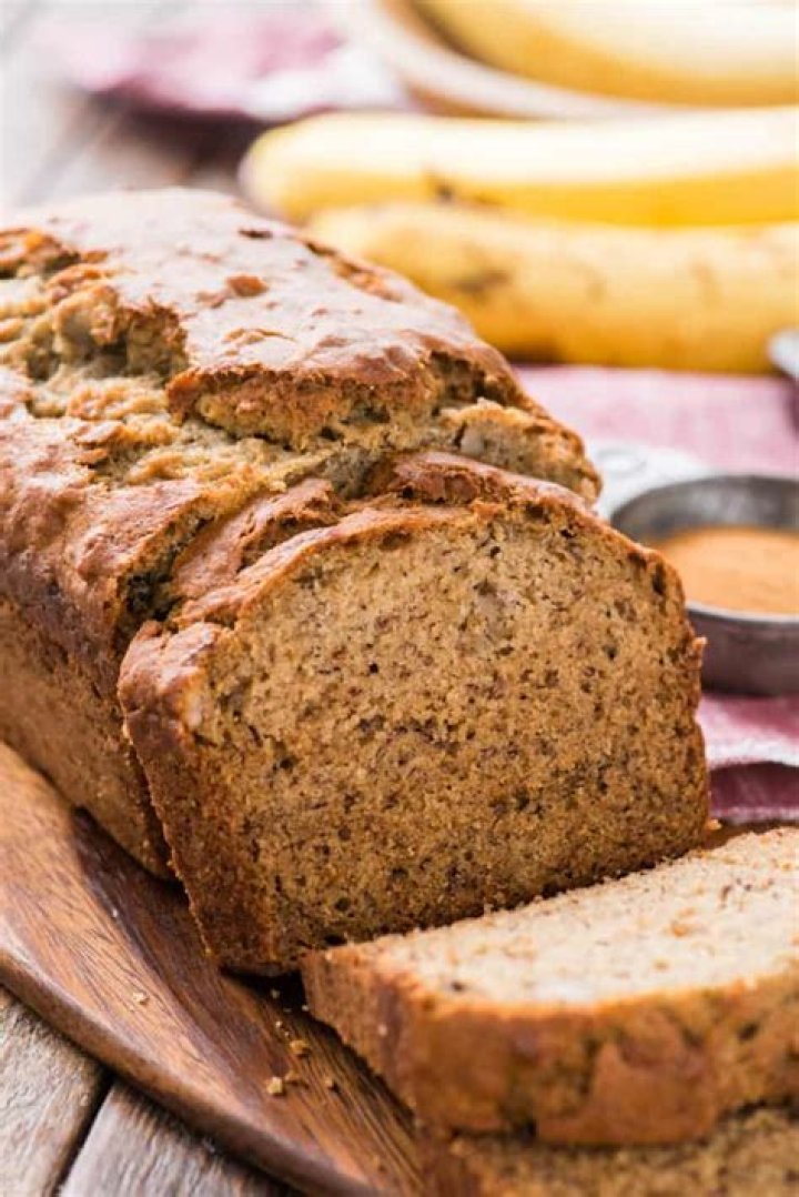 Easy Banana Bread Recipe (Top-Rated)