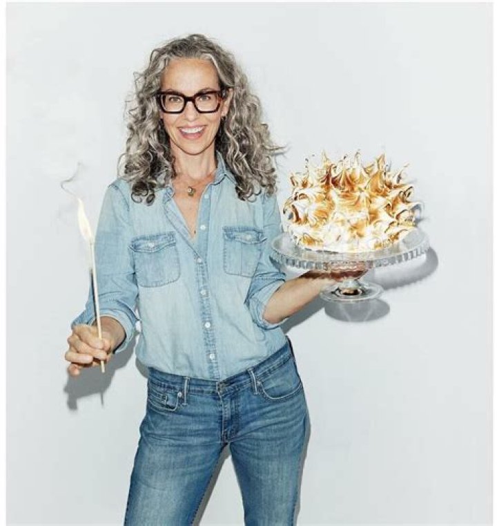 
Edith Blais Height, Weight, Net Worth, Age, Birthday, Wikipedia, Who, Instagram, Biography 