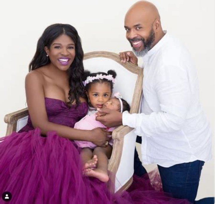 Edwina Findley Dickerson Net Worth