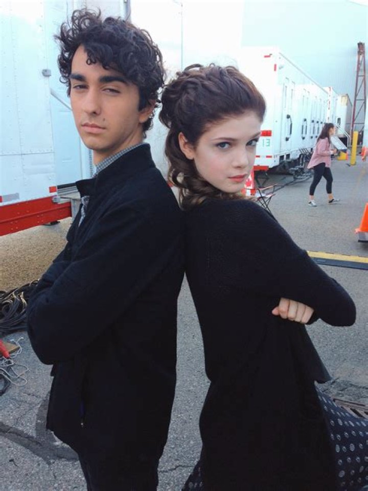 Elena Kampouris Height, Age, Boyfriend, Biography, Wiki, Net Worth