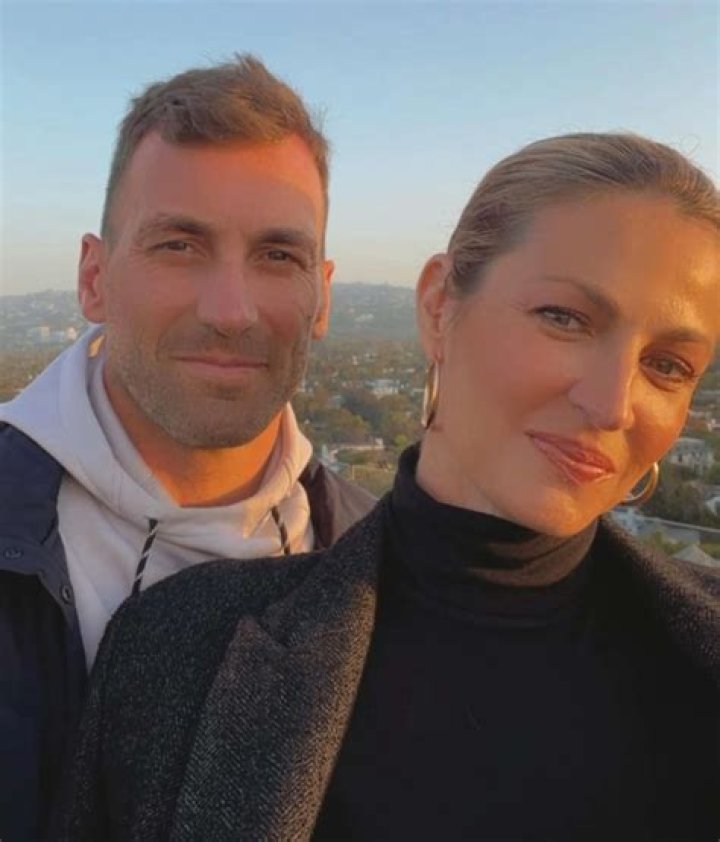 Erin Andrews Sideline Reporter Husband Jarret Stoll and Net Worth 2022