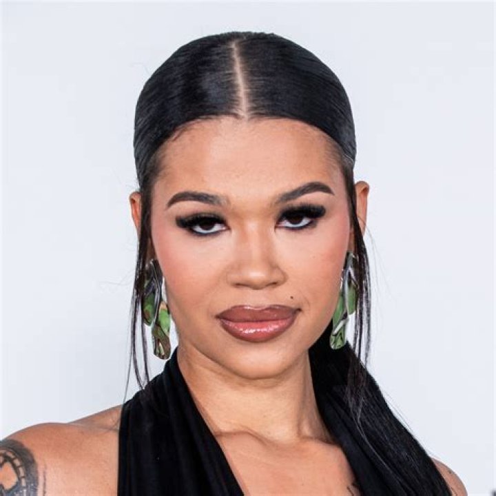 Esmeralda Hernandez Net Worth