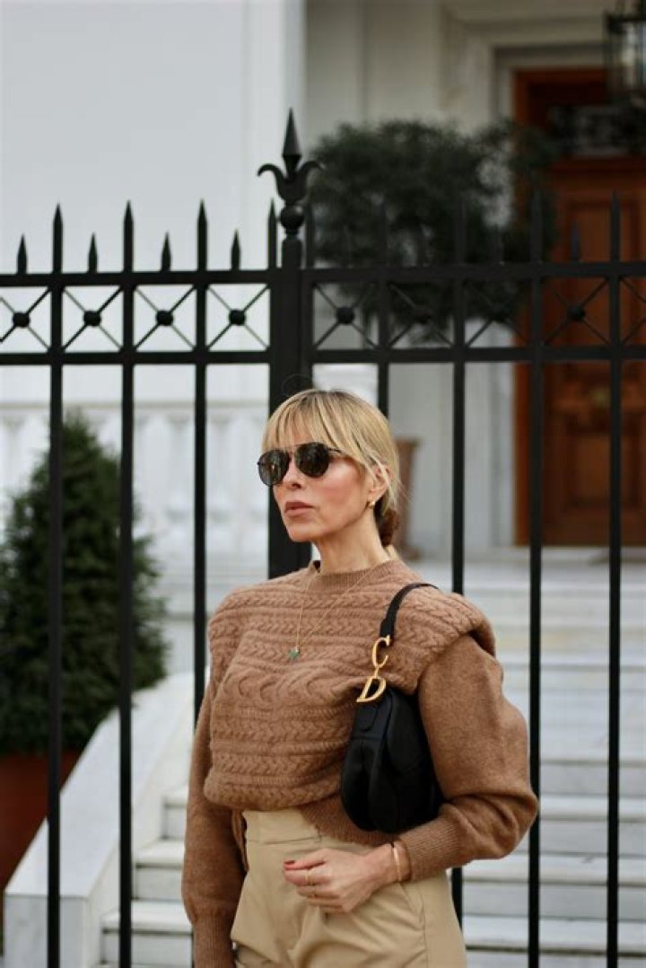 Esther Sarphatie Net Worth